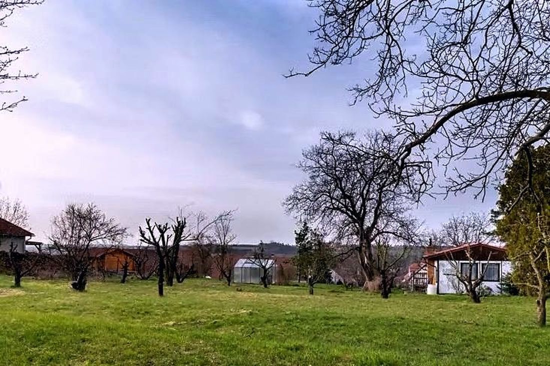 Stavební pozemek u Prahy, Středočeský kraj
